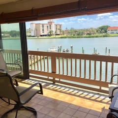 Blue Haven Resort | Bay View, Heated Pool, Fishing