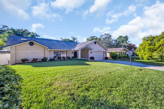 Balay Clearwater: Heated Pool, Grill, 15 min Beach