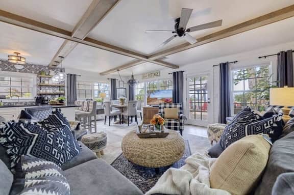 Casa Del Sol | Private Beachfront, Pool Table