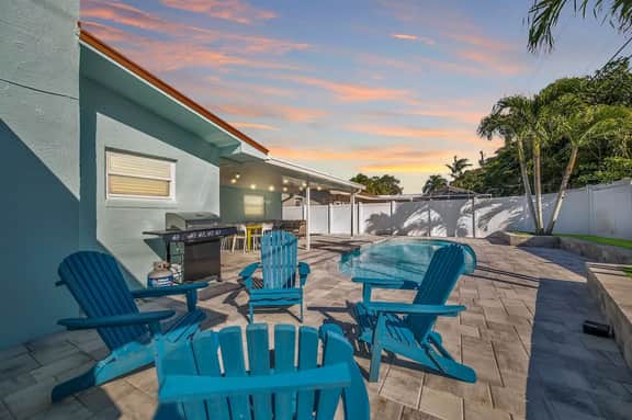 Heated Pool, Game Room, MiniGolf @ Mermaid Cove