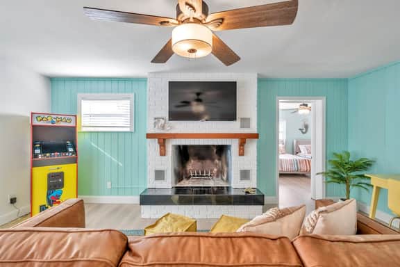 Heated Pool, Game Room, MiniGolf @ Mermaid Cove