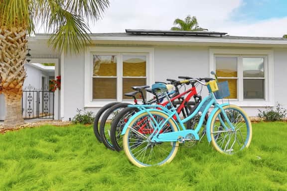 Paradiso Largo - 5 min Beach, Pool, Bikes, Grill & Games