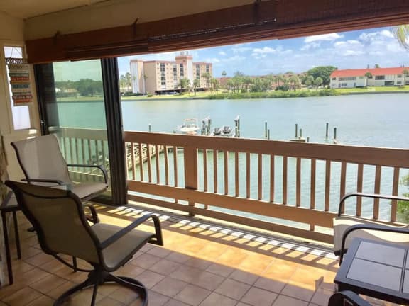 Blue Haven Resort | Bay View, Heated Pool, Fishing
